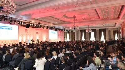 İstanbul 17. Hazır Giyim Konferansı başladı.