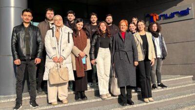 Bursa Uludağ Üniversitesi Tekstil Mühendisliği Bölümü öğrencileri, "Tıbbi Tekstiller" dersini