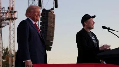 ABD borsası, Donald Trump'ın seçim zaferiyle yeşile boyandı. Borsada endeksler