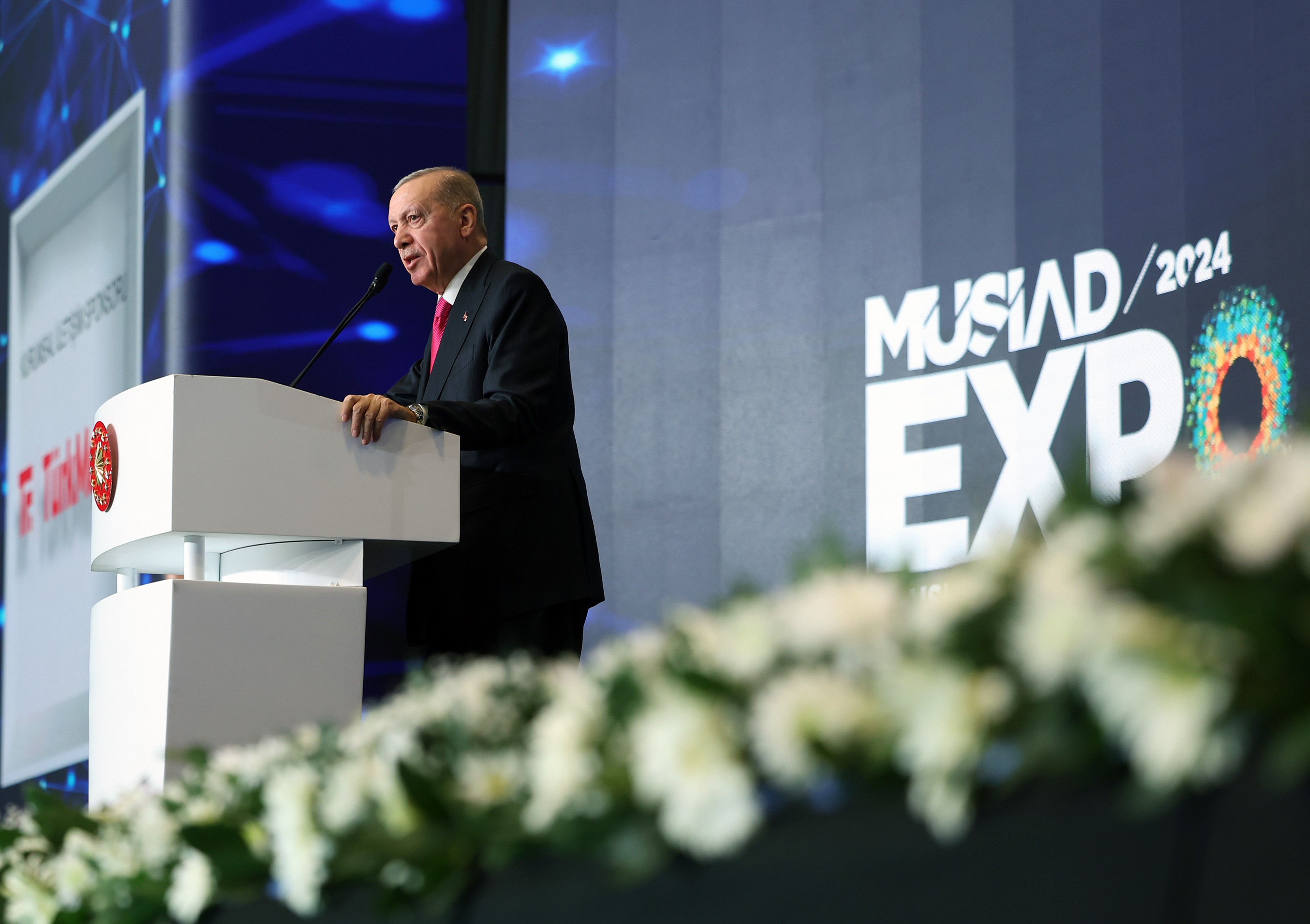 Cumhurbaşkanı Recep Tayyip Erdoğan, TÜYAP Fuar Merkezi'nde düzenlenen Uluslararası İş