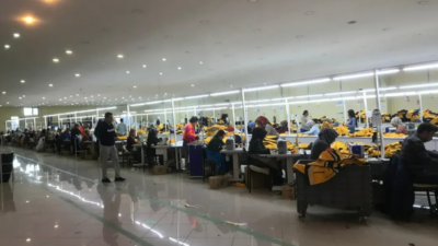 Merkezi İstanbul'da bulunan Fan Tekstil ve Toprak Tekstil, deprem bölgesinde