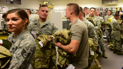 Yaklaşık 50 milyar dolarlık bir iş hacmi yaratan ve daralan