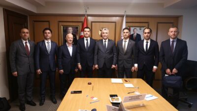 Ticaret Bakanı Ömer Bolat, ayakkabı sektörünün dünyaya açılmasını ve dijital