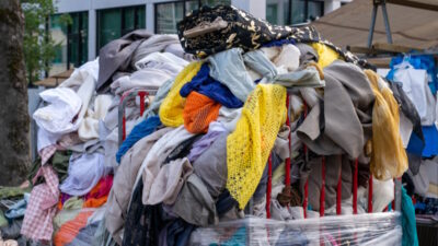 İspanya’nın en büyük moda şirketleri, Zara’nın sahibi Inditex, H&M, Decathlon,