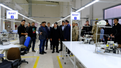 Şırnak'ın Silopi ilçesinde Habur Sınır Kapısı yakınlarında kurulan "Tekstilkent"te ilk