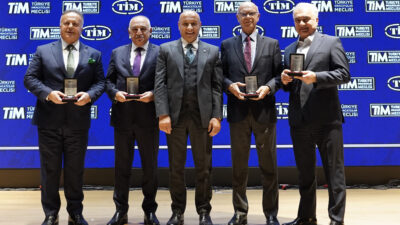 TİM'in 5 başkan ve yöneticileri "Sonsuz Bir İz, Biz TİM'iz" etkinliğinde