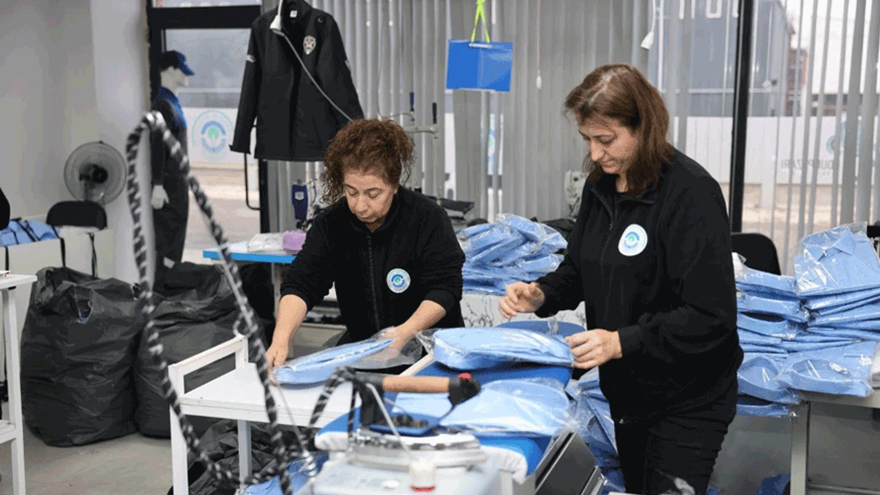 Eskişehir Büyükşehir Belediyesi ESTRAM AŞ'de hizmet veren vatmanların ve belediye