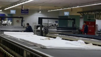 Artan maliyetler nedeniyle rakipleriyle fiyatta rekabet edemeyen Türk tekstilcilerin umudu