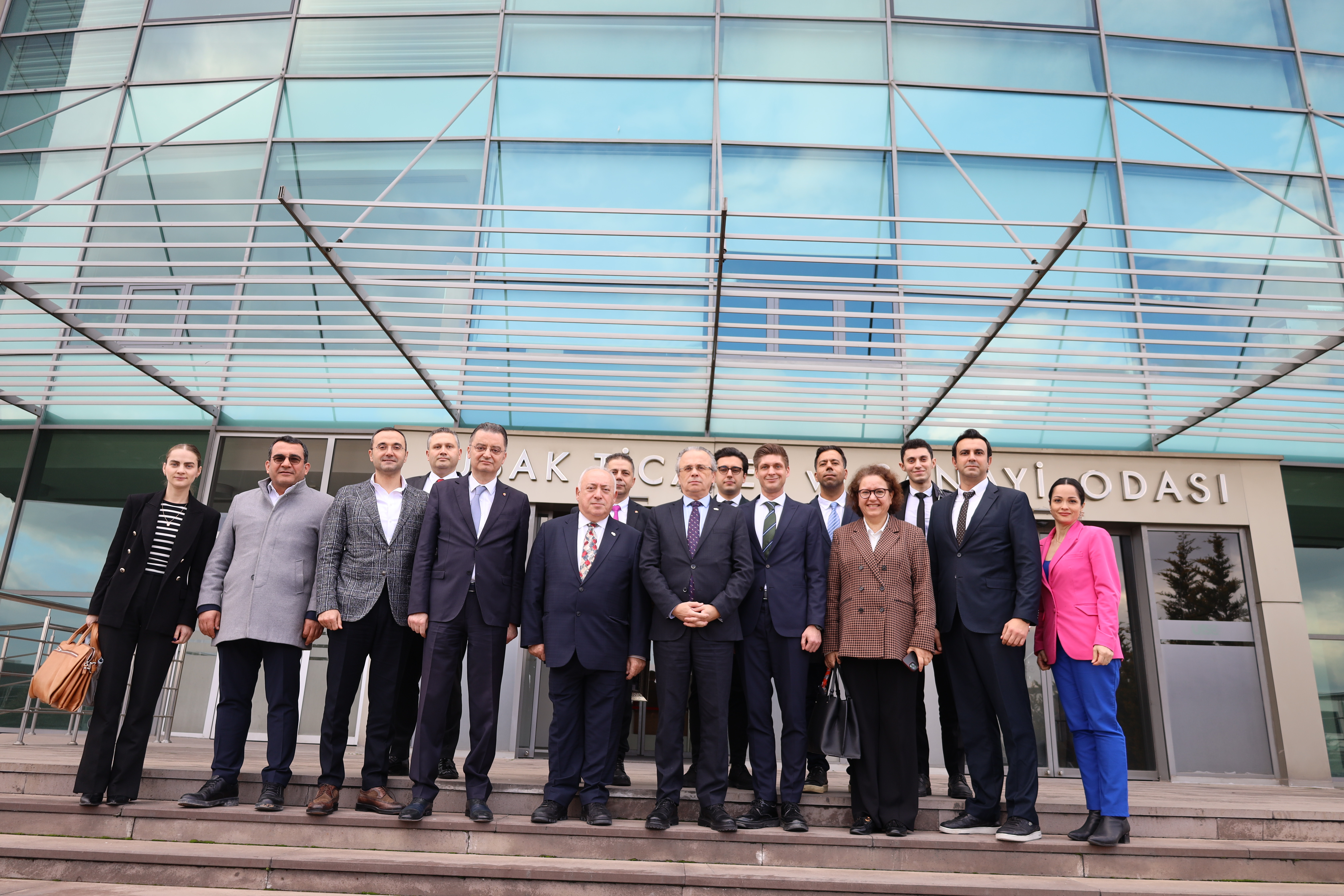 Geri dönüşümün ve döngüsel ekonominin başkenti Uşak, Türkiye’ye sürdürülebilirlikte öncülük