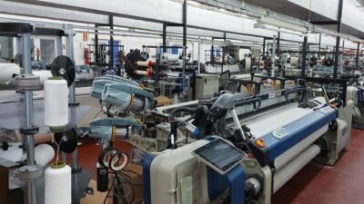 Akın Tekstil A.Ş'de bağımsız yönetim kurulu üyesi istifa etti.
