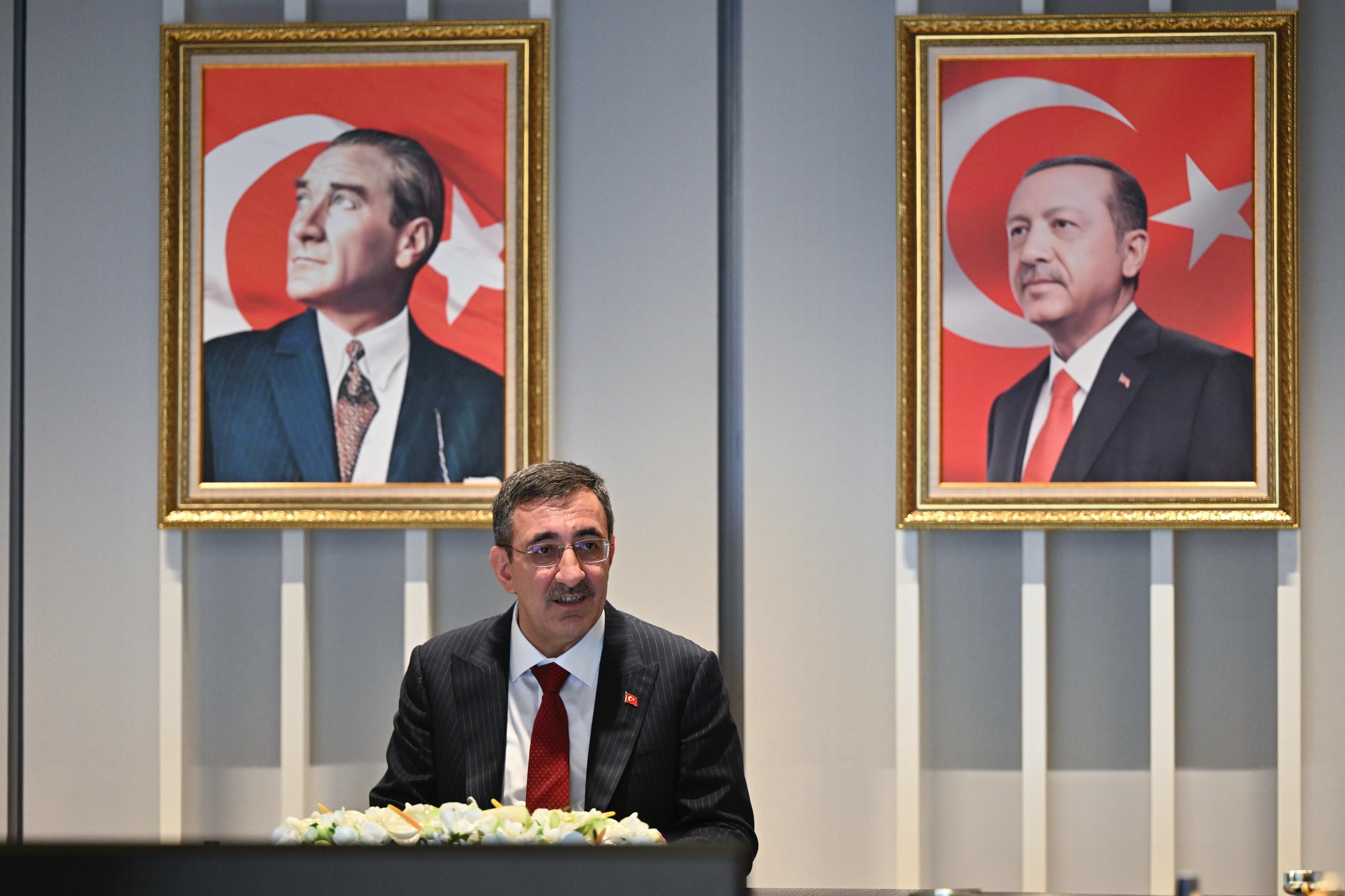 Cumhurbaşkanı Yardımcısı Cevdet Yılmaz, enflasyona ilişkin, “Tek haneli rakamlara da