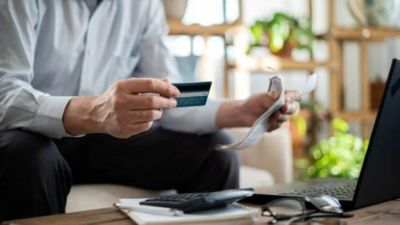 Kredi ve kredi kartı ödemesi nedeniyle takibe düşenlerin sayısı artış