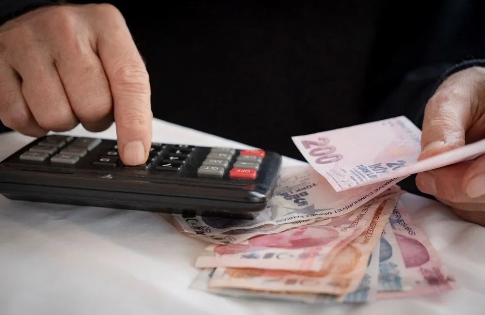 Merkez Bankası kararının ardından kredi faizlerinde düşüş bekleniyordu. Mevduatta hızla