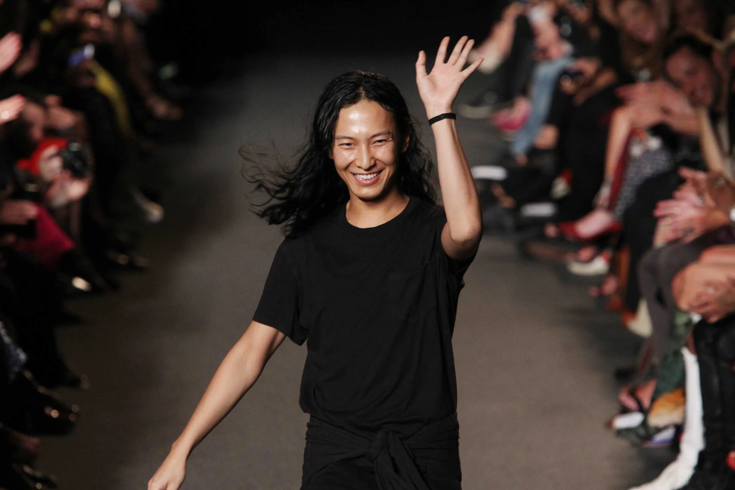 Amerikalı tasarımcı Alexander Wang, Balenciaga'nın yeni kreatif direktörü oluyor.
