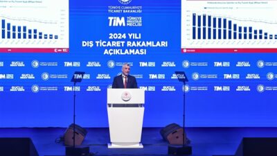 Ticaret Bakanı Ömer Bolat, Türkiye'nin aylık mal ihracatında son 12