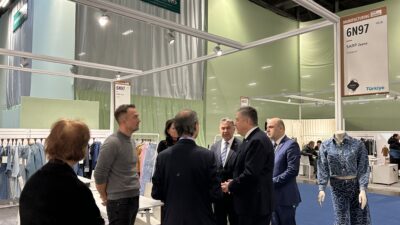 Fransa'nın başkenti Paris'te düzenlenen Première Vision Fuarına İstanbul Tekstil ve