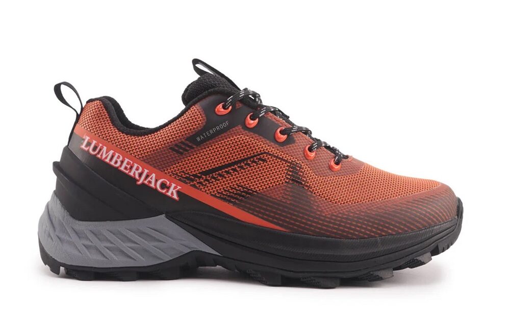 Spor ve outdoor giyim koleksiyonlarıyla dikkat çeken Lumberjack; hem doğa