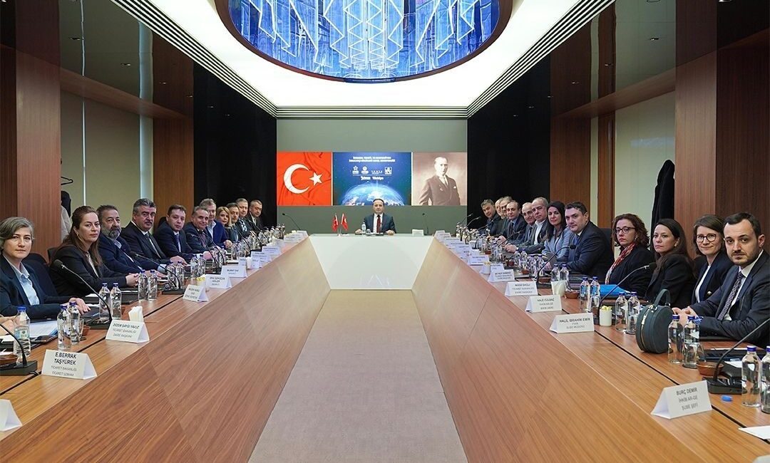 Türk tekstil ve hazır giyim sektörlerinin döngüsel ekonomi stratejileri TİM'de