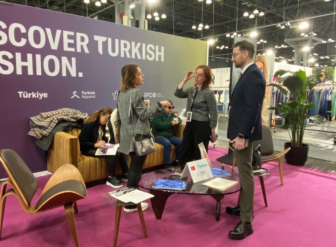 ABD'de düzenlenen Coterie/Magic New York Fuarına Türkiye'den 21 firma katıldı.