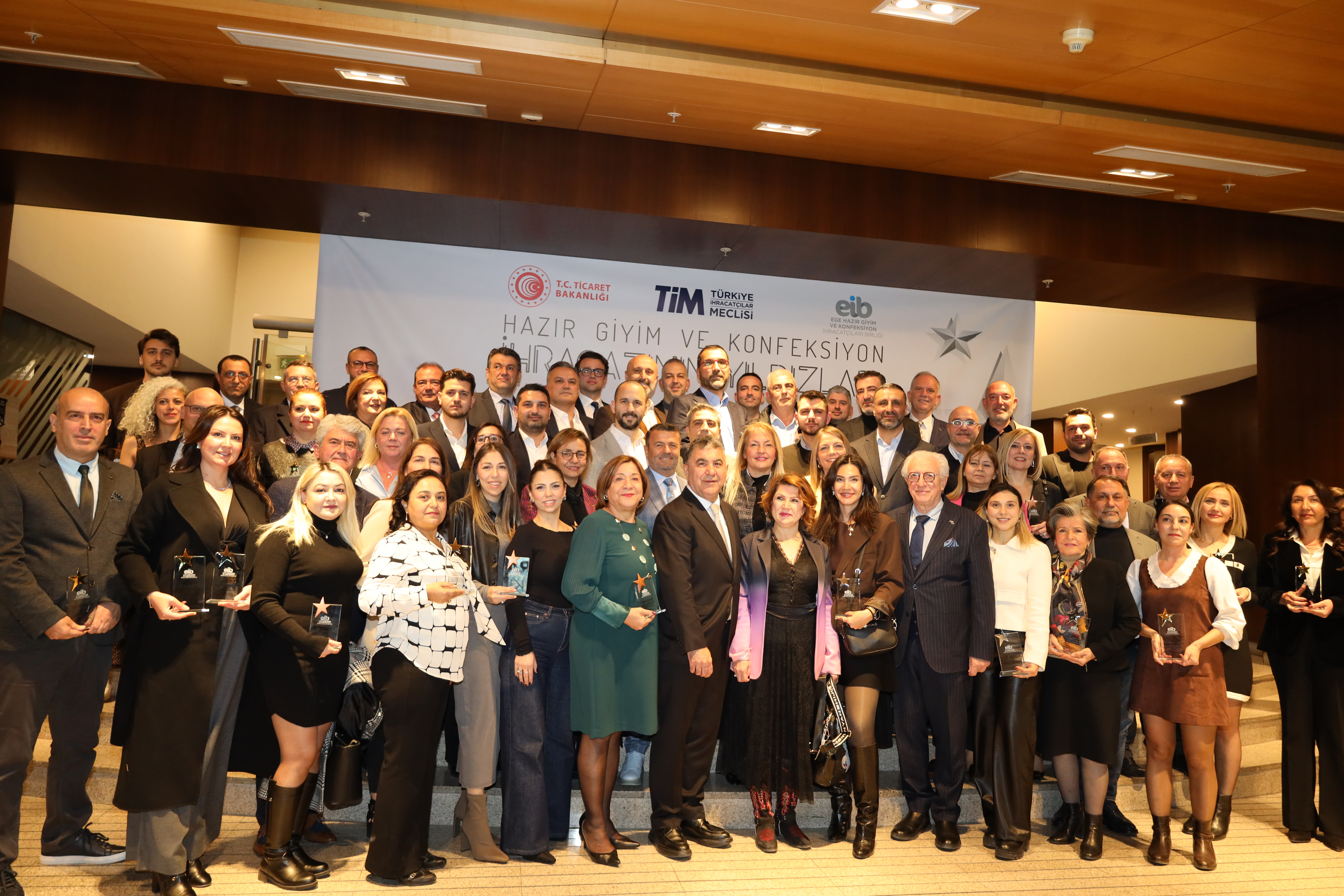 Ege Hazırgiyim ve Konfeksiyon İhracatçıları Birliği, 2024 yılında Türkiye’ye 1