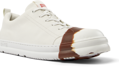 Camper, 2025 İlkbahar/Yaz koleksiyonu için dünyaya karşı daha sorumlu bir