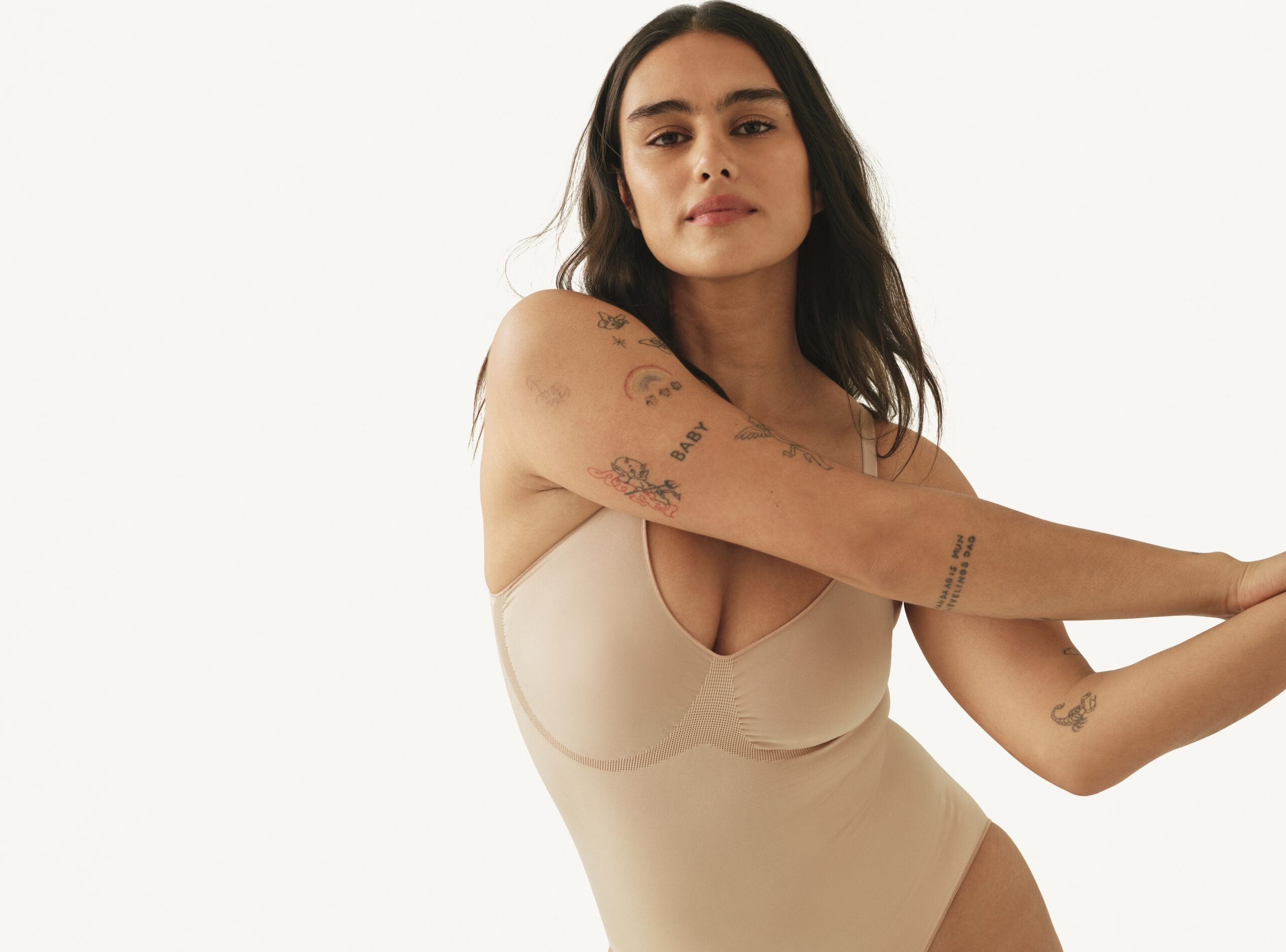 Victoria’s Secret, kusursuz bitişli ilk toparlayıcı ve şekillendirici koleksiyonu Bodywear