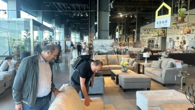 Akdenizli mobilya ve orman ürünleri firmaları Körfez'in yolunu tuttu. Ticaret