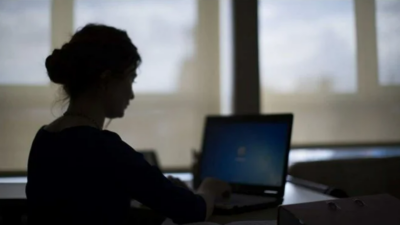 Çalışma ve Sosyal Güvenlik Bakanı Işıkhan, kadın istihdamına destek projesinde