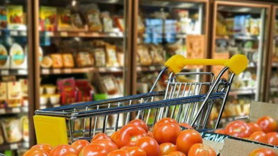 Tüketici güveni, şubat ayında yüzde 1,4 oranında artarak 82,1'e yükseldi.
