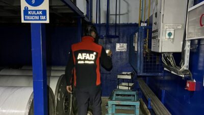 Uşak’ta bir tekstil fabrikasında 17 işçi karbonmonoksit gazından zehirlendikleri şüphesiyle