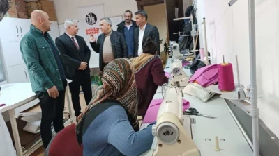 Adıyaman Organize Sanayi Bölgesi’nde faaliyet gösteren tekstil firmalarının yöneticileri, Adıyaman