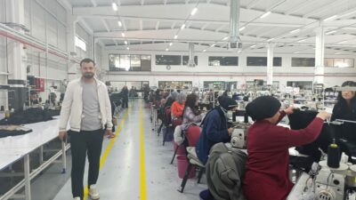 Güneydoğu Tekstil İş İnsanları Derneği (GÜNTİAD) Başkanı Sezai Ayas, Diyarbakır'daki