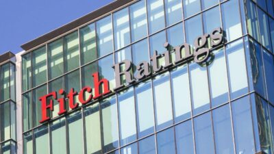Uluslararası kredi derecelendirme kuruluşu Fitch Ratings, Türkiye'nin kredi notunu "BB-",