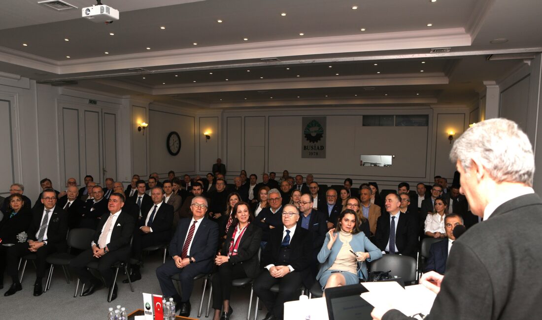 TÜSİAD Başkanı Orhan Turan, Trump yönetiminin uygulamaya başladığı gümrük vergilerinin