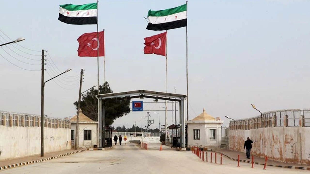 Türkiye ve Suriye arasındaki diplomatik ve ticari ilişkiler yeniden canlanıyor.