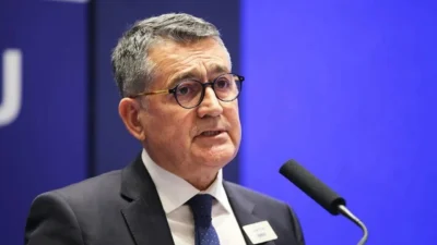 Yüksek İstişare Konseyi (YİK) Başkanı Mehmet Ömer Arif Aras hakkında