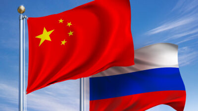 Rusya’nın Çin’den yaptığı giysi ithalatı, 2024 yılı şubat ayında geçen