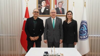 Ege Üniversitesi Mühendislik Fakültesi Tekstil Mühendisliği Bölümü tarafından "Romatizmal Hastalıklarda