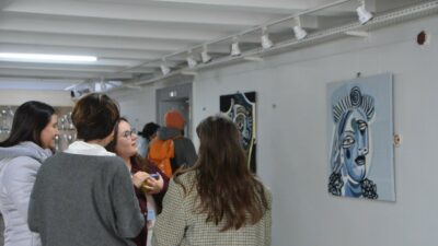 Ege Üniversitesi (EÜ) Bayındır Meslek Yüksekokulu Moda Tasarım Programı Koordinatörü