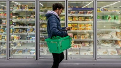 Euro Bölgesi'nde yıllık enflasyon oranı şubat ayında yüzde 2,4 seviyesine