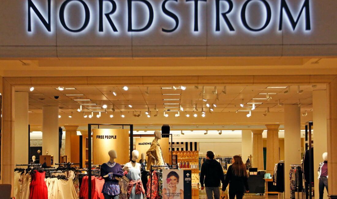 Giyim perakendecisi Nordstrom (JWN), dördüncü çeyrek sonuçlarını açıkladı.

