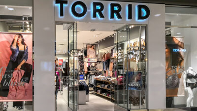 Büyük beden kadın giyim markası Torrid Holdings, dördüncü çeyrek sonuçlarını