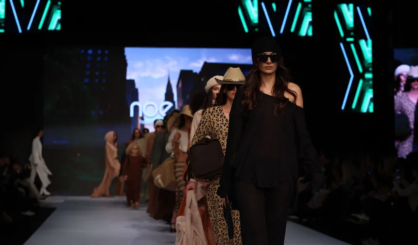Türkiye'de moda dünyasının en prestijli etkinliklerinden biri olan İzmir Fashion