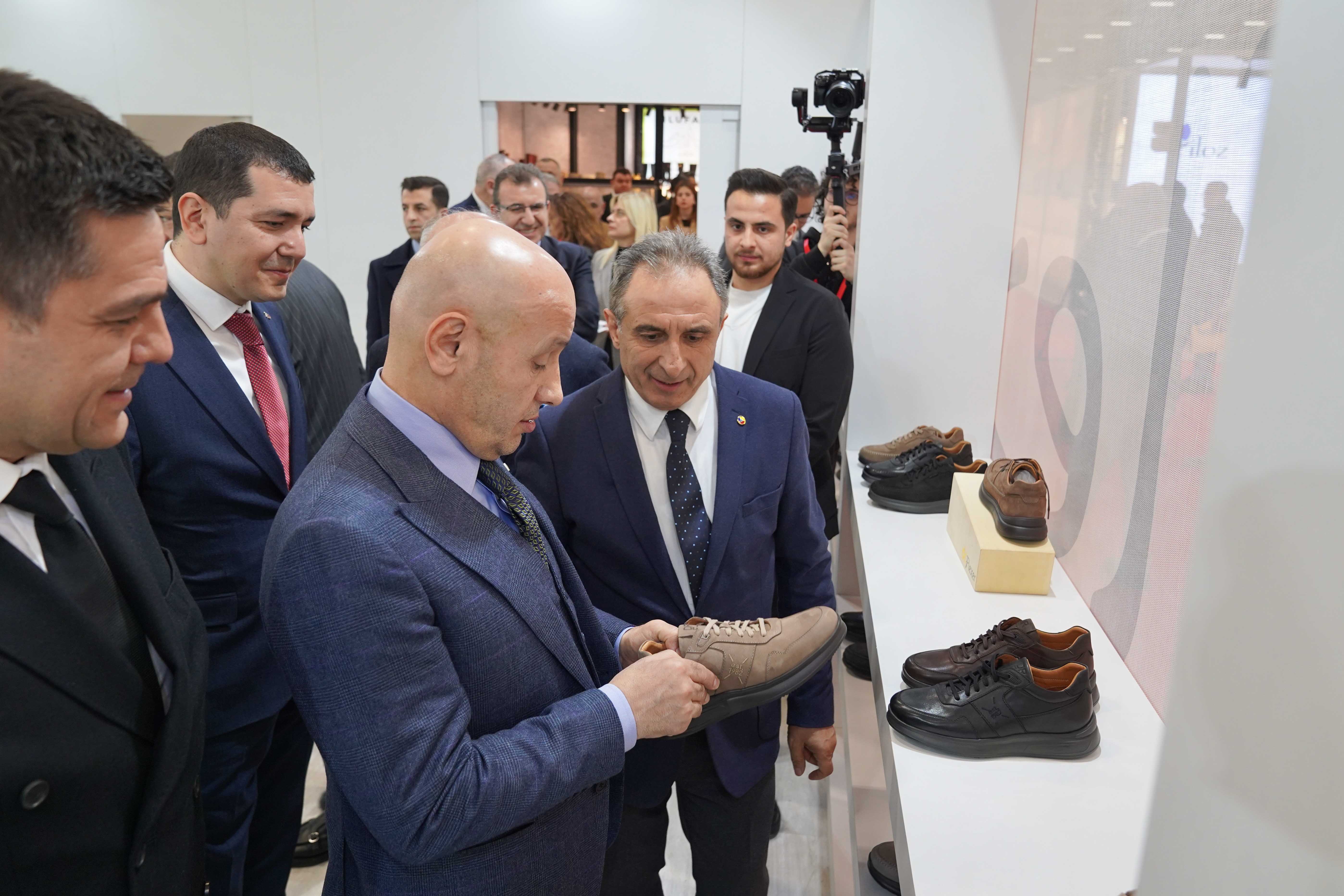 İthalata uygulanan verginin yılbaşından itibaren yüzde 10 artırılması ve KOBİ