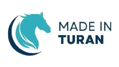 Azerbaycan'ın başkenti Bakü'de düzenlenen Turan E-Ticaret & E-İhracat Forumu'nda konuşan