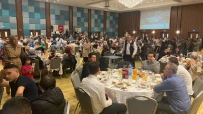 Tayeks Tekstil, Bolu fabrikası çalışanları için iftar yemeği düzenledi.
