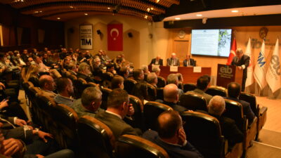 Türkiye’ye 2024 yılına mal ve hizmet ihracatıyla 377 milyar dolar