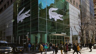 10 Nisan 2025 tarihinde, Lacoste’un New York’ta konumlanan ikonik 5.