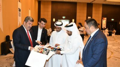 Gaziantepli halıcılar, Birleşik Arap Emirlikleri ziyaretinin ardından Katar’a yönelerek tanıtım