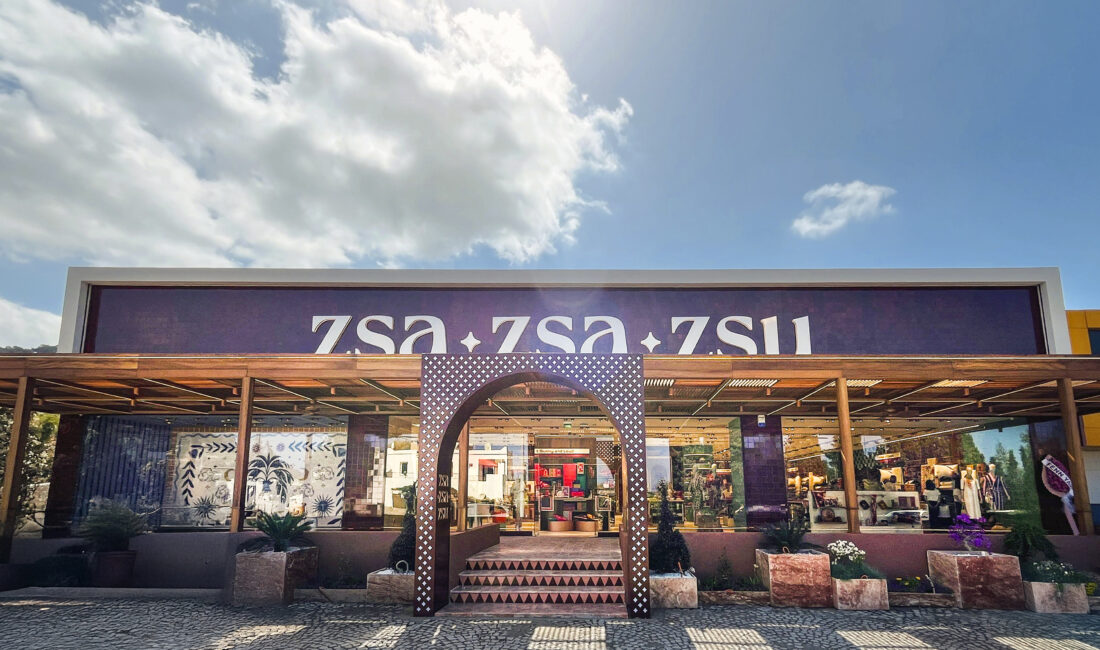 Zsa Zsa Zsu’nun güneşli dünyası bu kez Bodrum’un Yalıkavak'ı renklendiriyor.